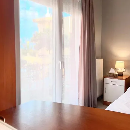 شقة Haplotes Rhodes